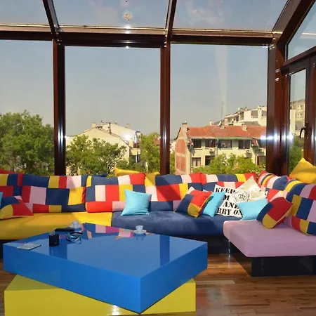 Art Penthouse